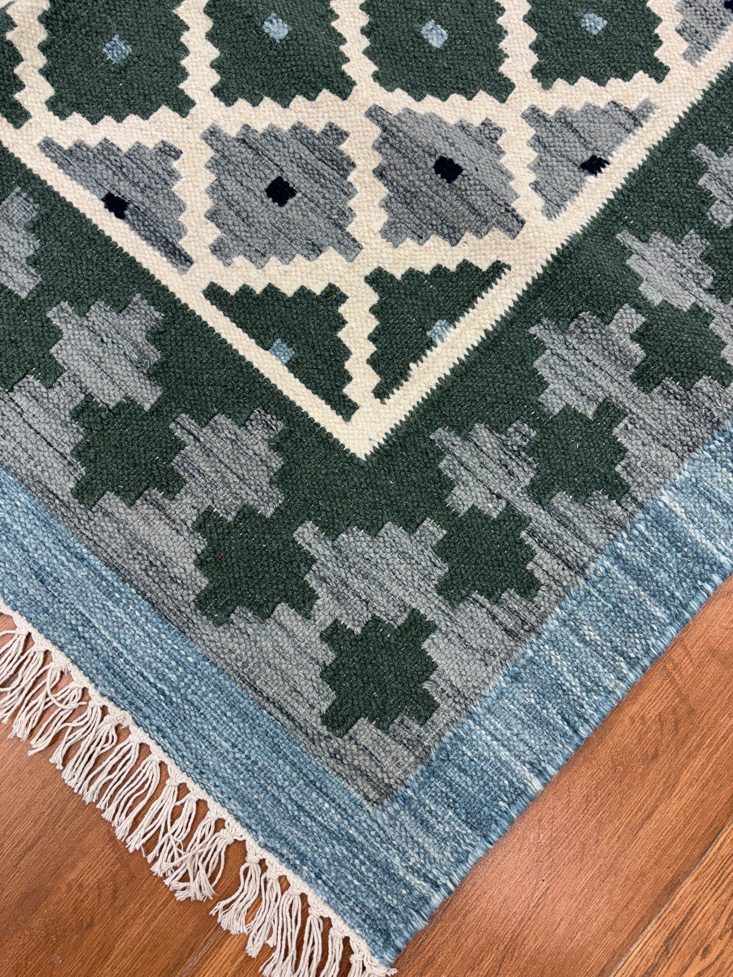 Hand made woollen Punja Dhurrie- WPD 02