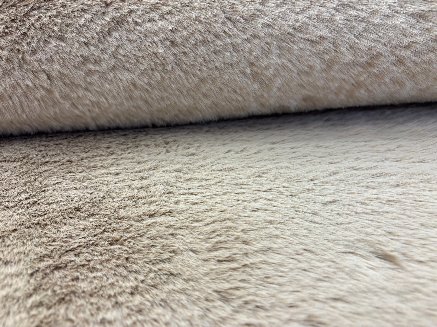 Faux Rabbit fur carpet- MFRF 01