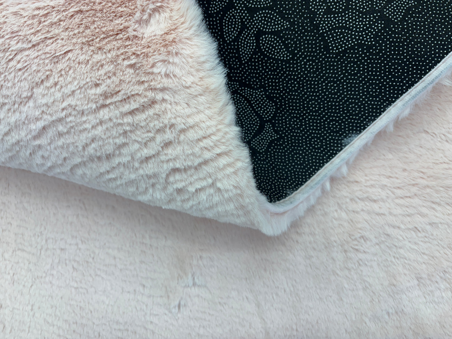 Faux Rabbit fur carpet- MFRF 01