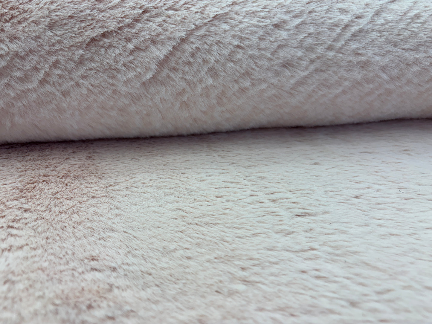 Faux Rabbit fur carpet- MFRF 01
