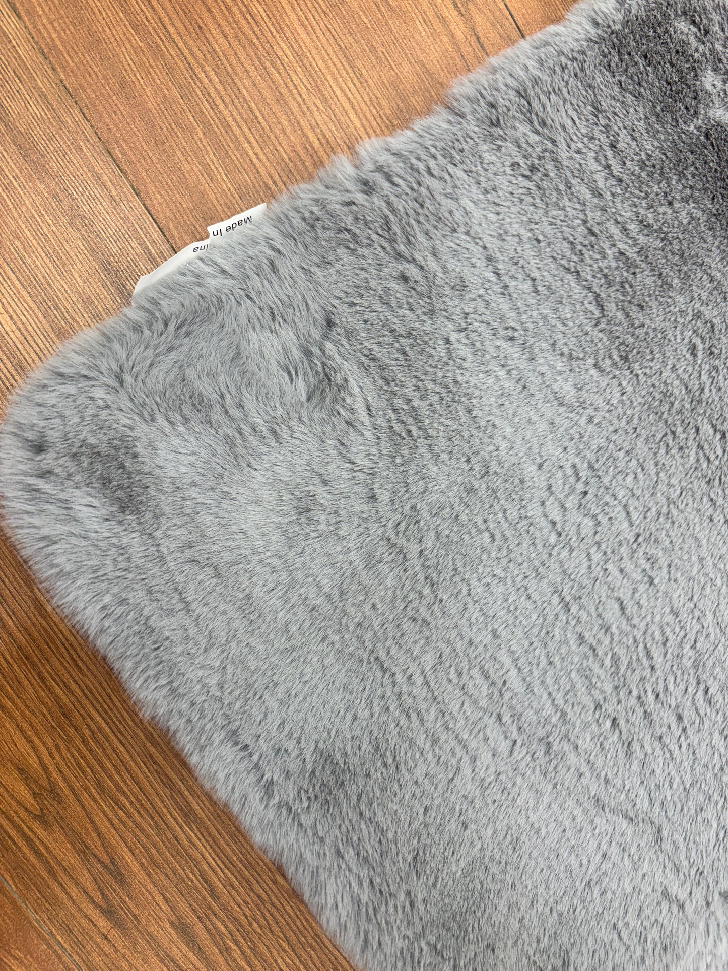 Faux Rabbit fur carpet- MFRF 01