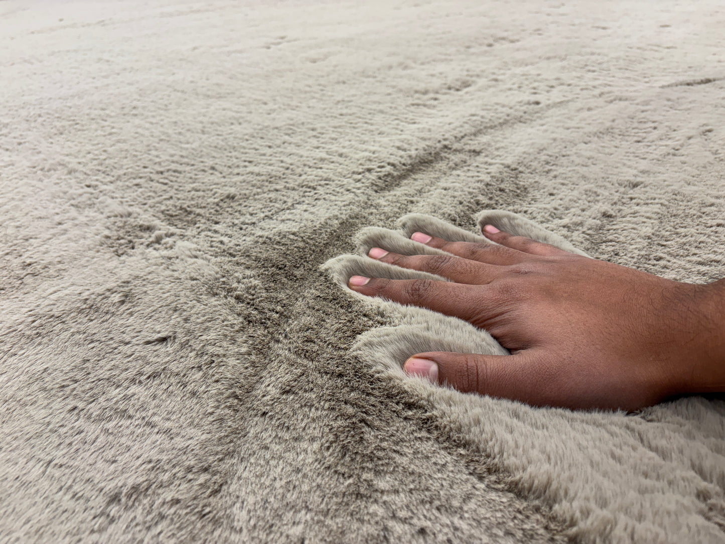 Faux Rabbit fur carpet- MFRF 01