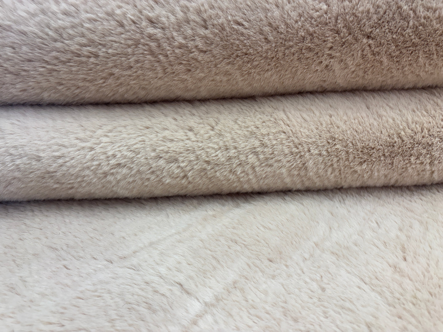 Faux Rabbit fur carpet- MFRF 01