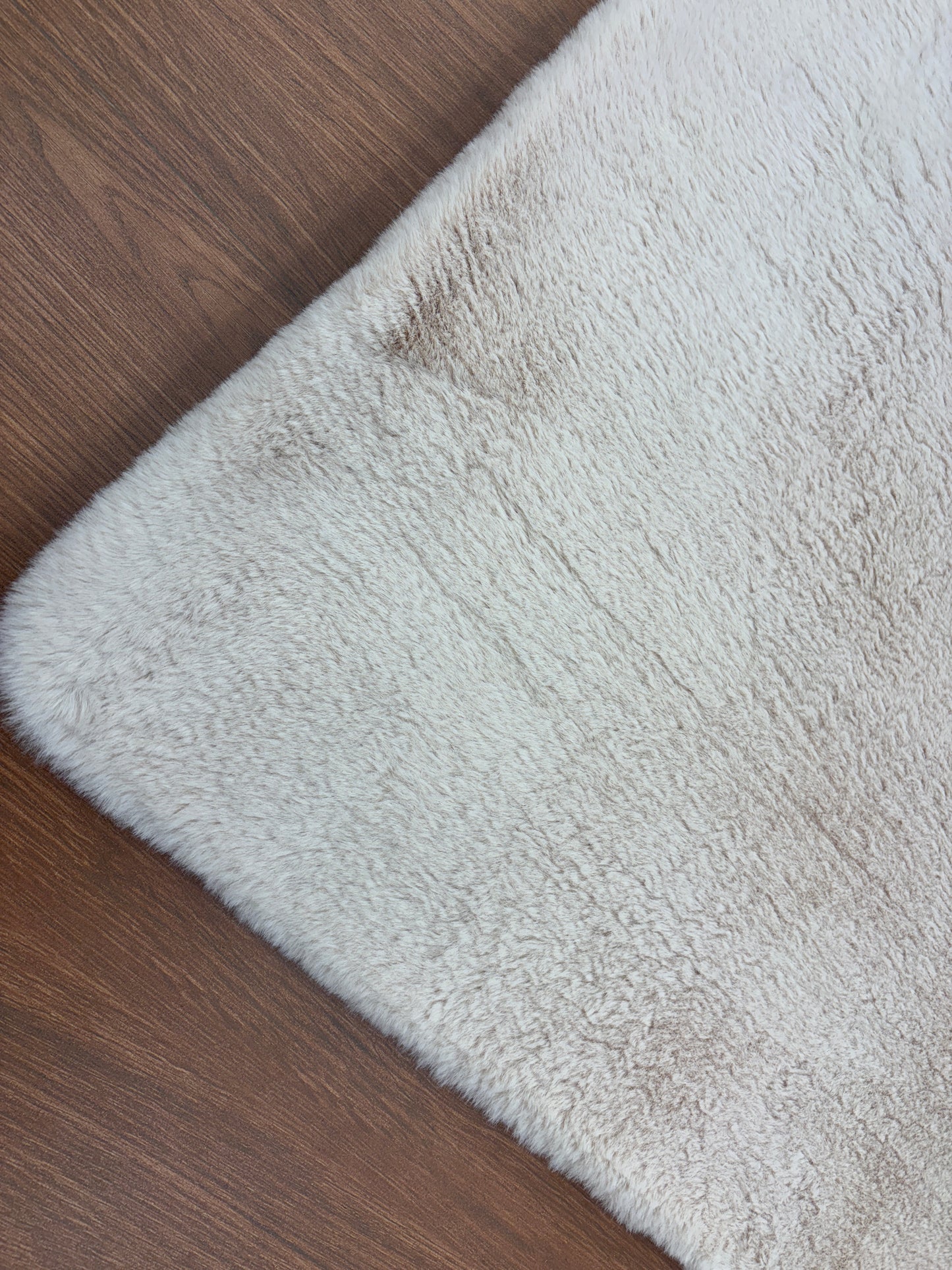 Faux Rabbit fur carpet- MFRF 01