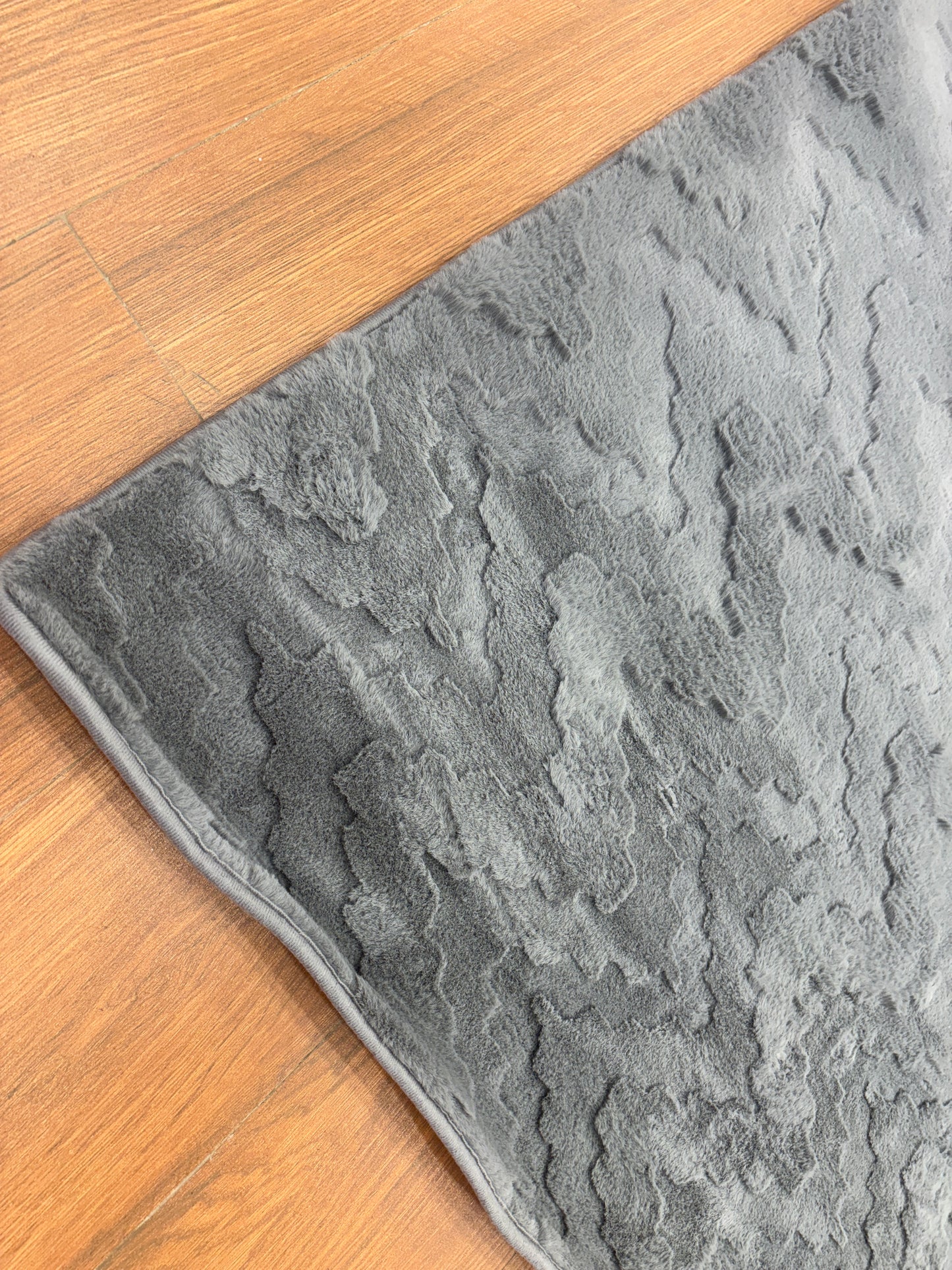 Faux Rabbit fur carpet- MFRF 02