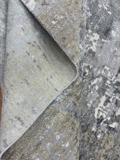 Wool silk carpet (Me 802)