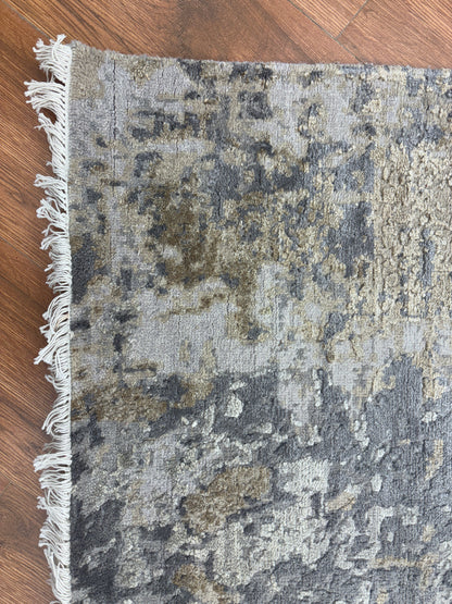 Wool silk carpet (Me 802)