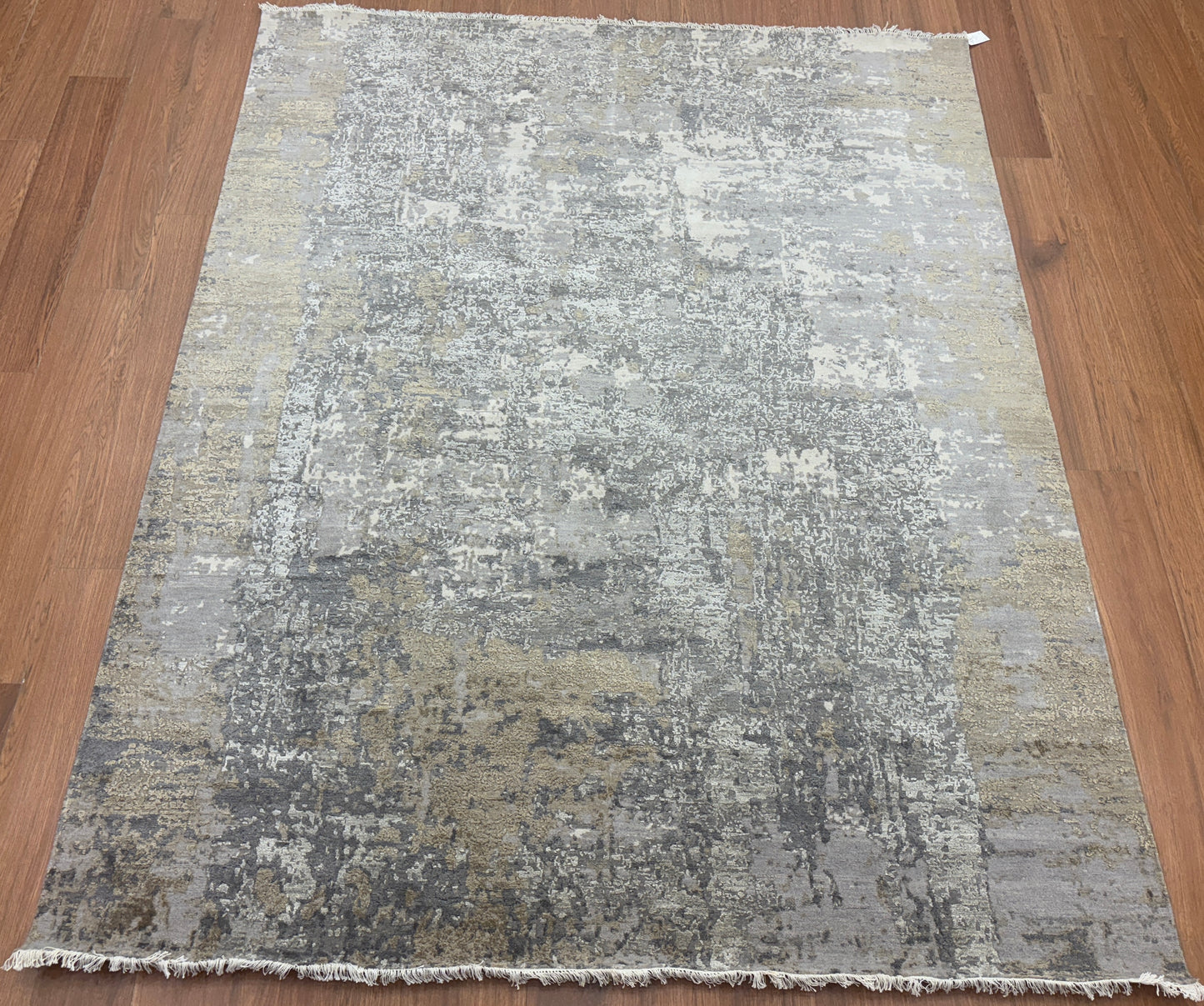Wool silk carpet (Me 802)