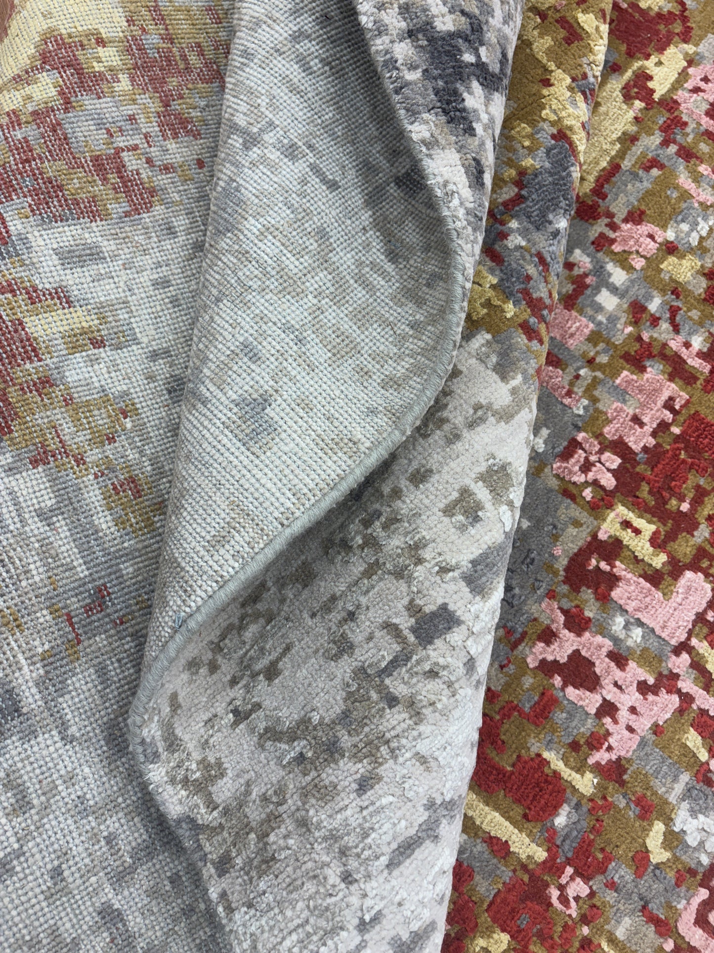 Wool silk carpet (me 854)