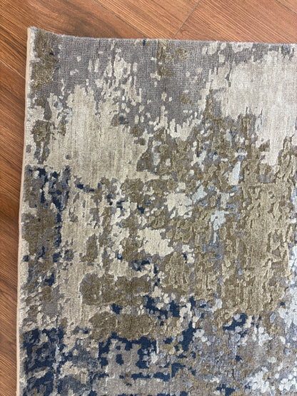 Wool silk carpet (me 857)