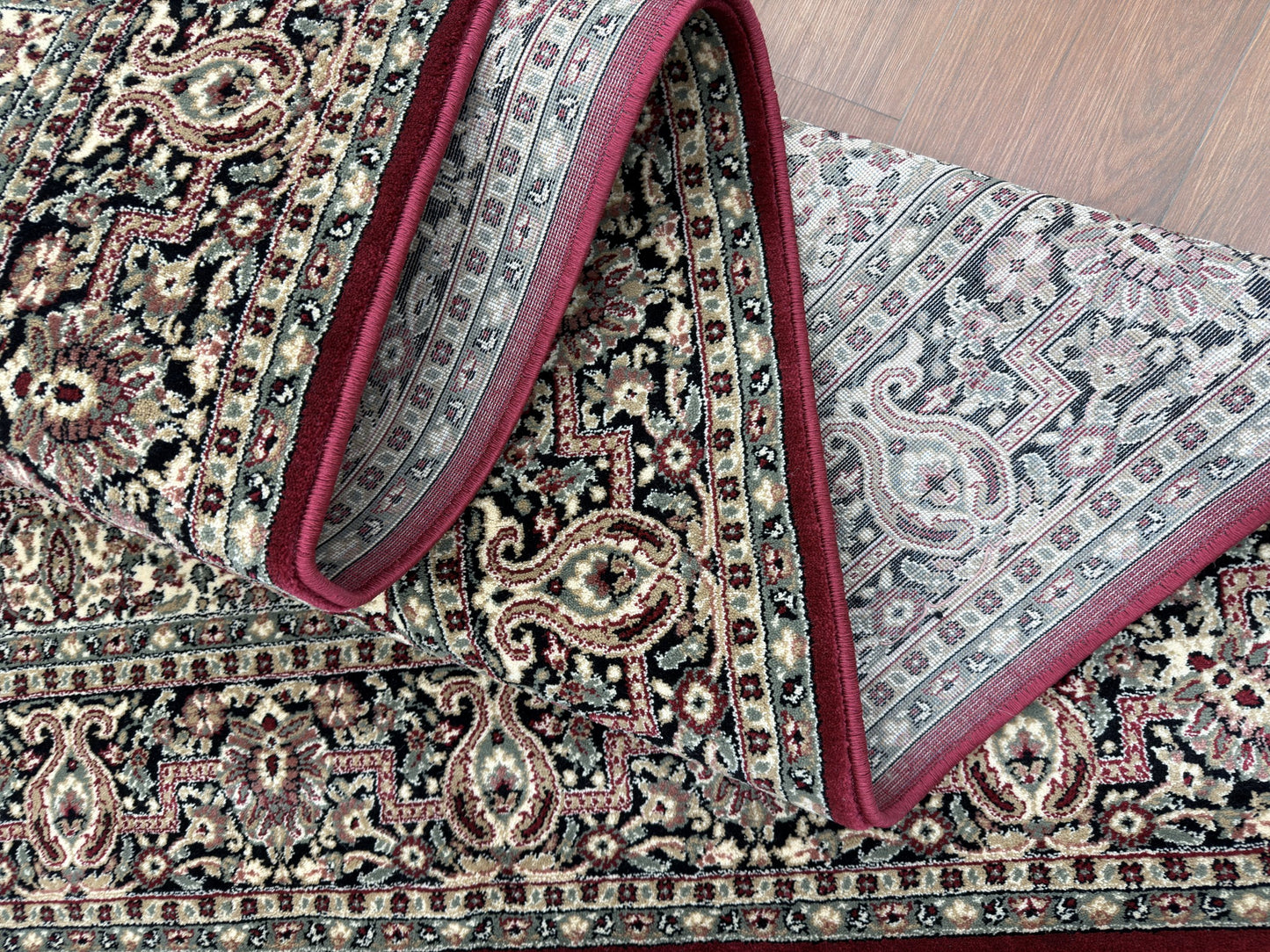 Traditional Woolen carpet MHS - 1