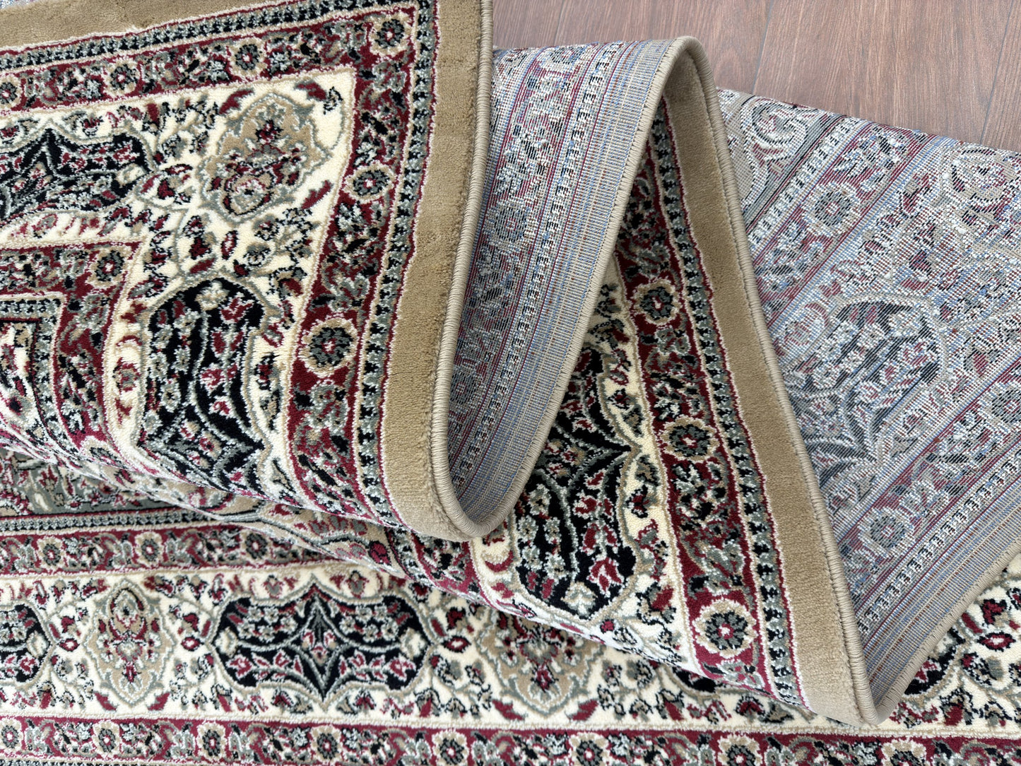 Traditional Woolen carpet MHS - 2