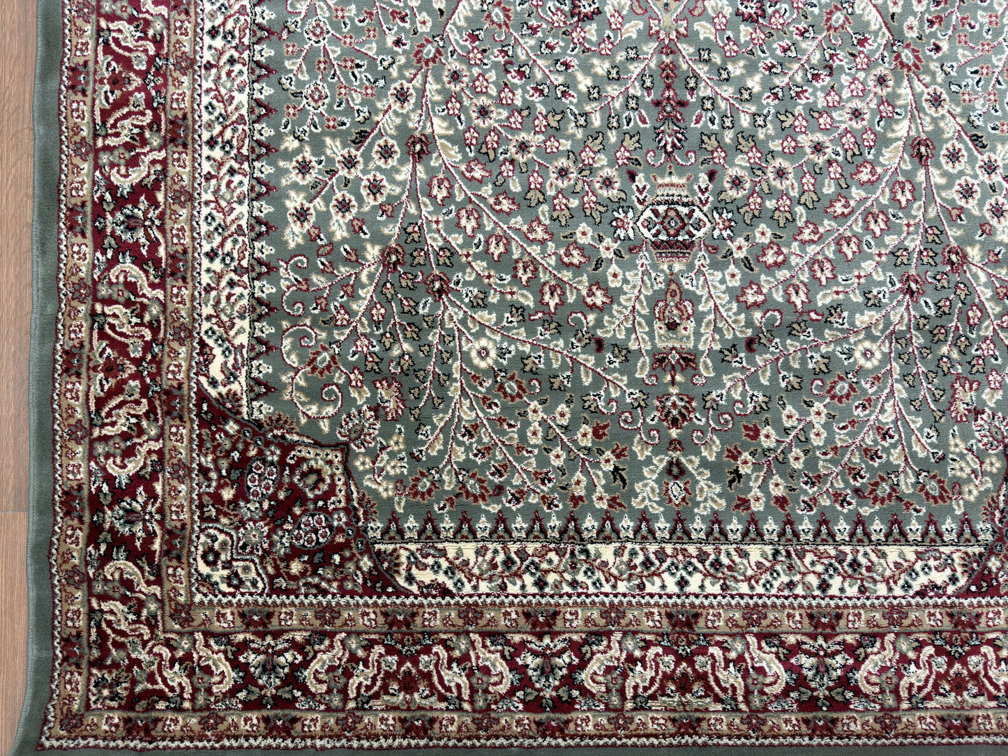Traditional Woolen carpet MHS - 3
