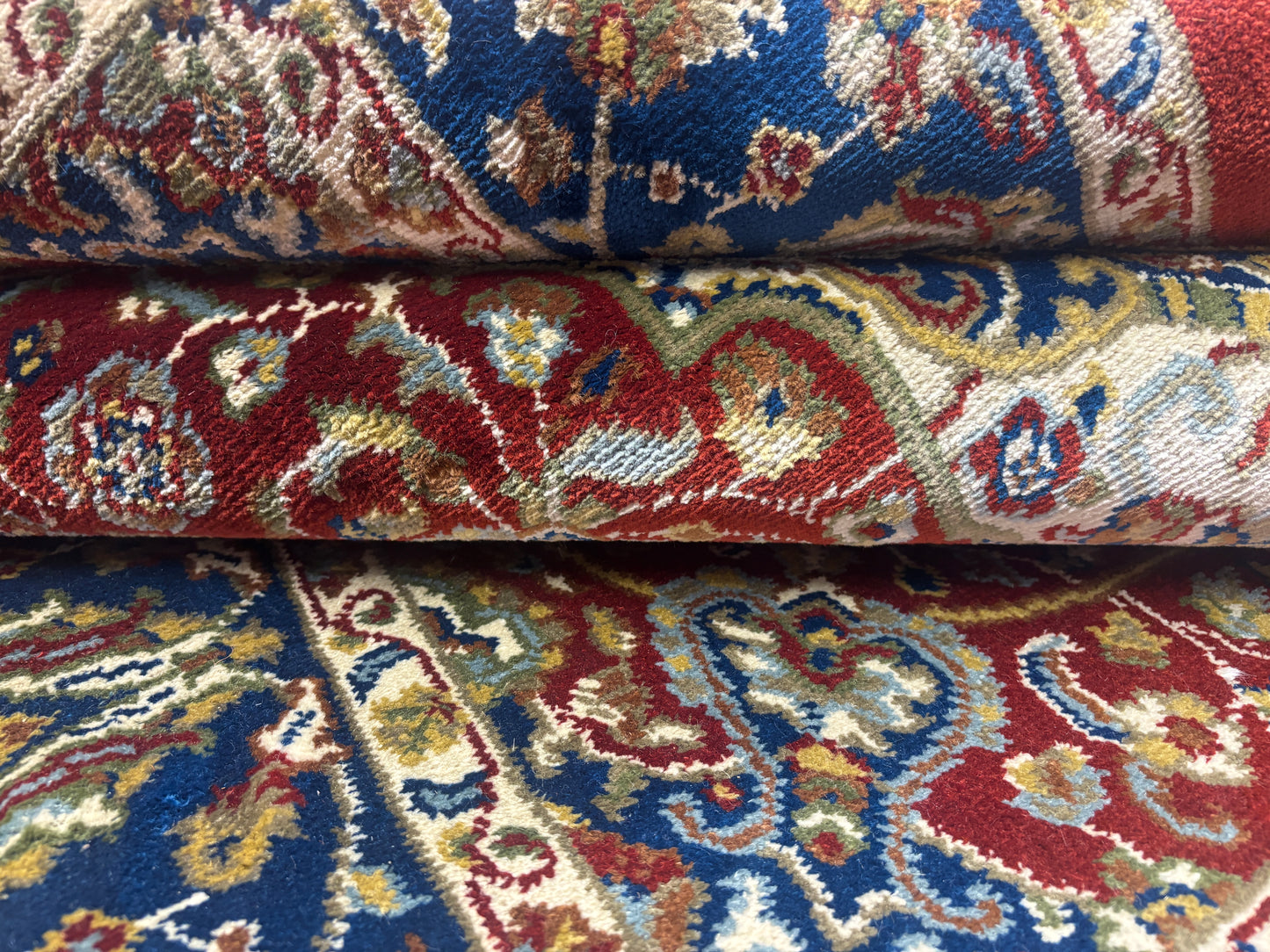 Persian Silk carpet- MMU 04