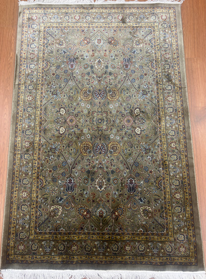 Persian Silk carpet- MMU 08