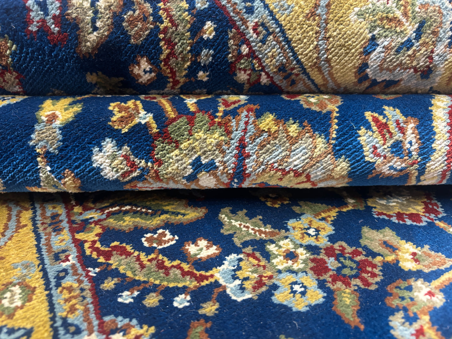 Persian Silk carpet- MMU 10
