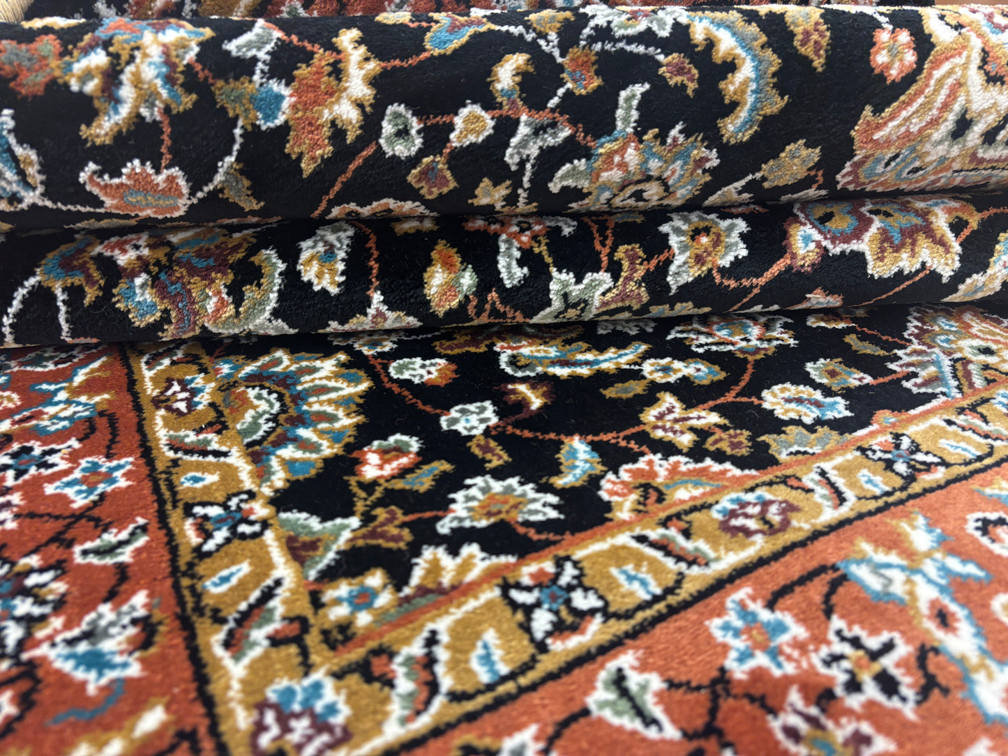 Persian Silk carpet - MRO 05