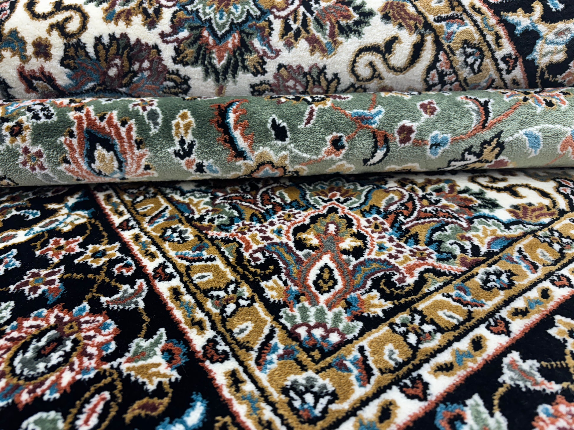 Persian Silk carpet - MRO 06 - Green | variant: Green