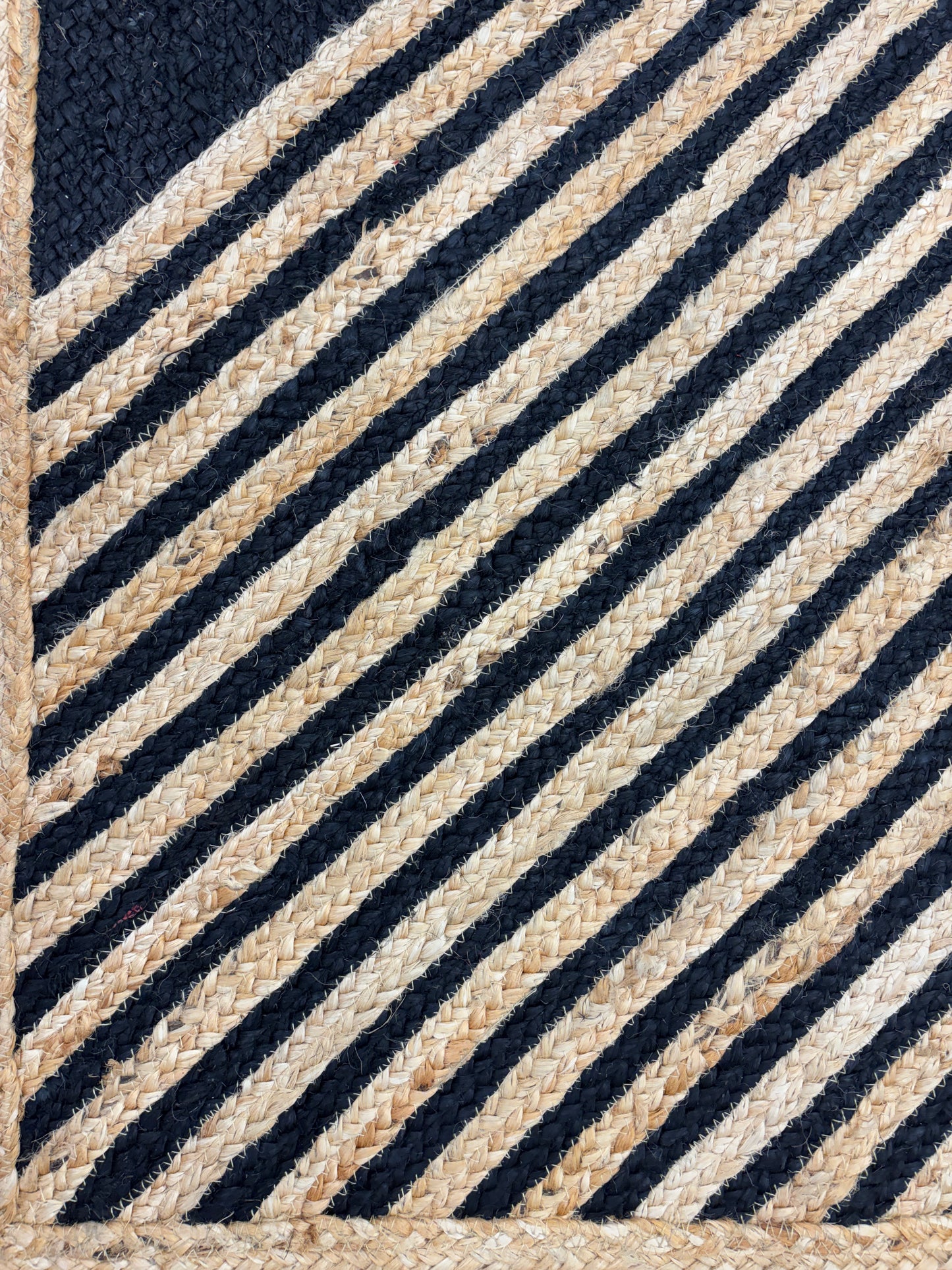 Mangal Braided Jute Rug 05
