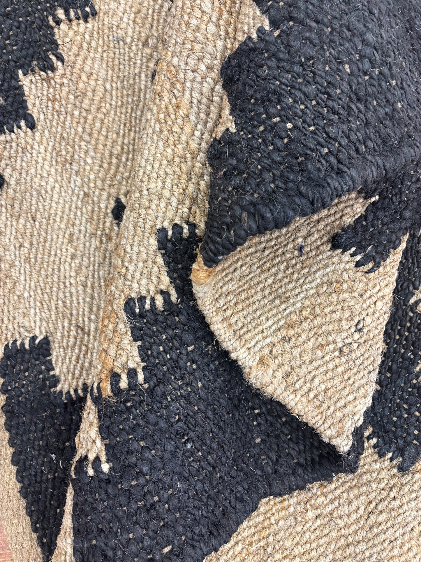Hand woven Jute Rug- Mangal jute rug 04