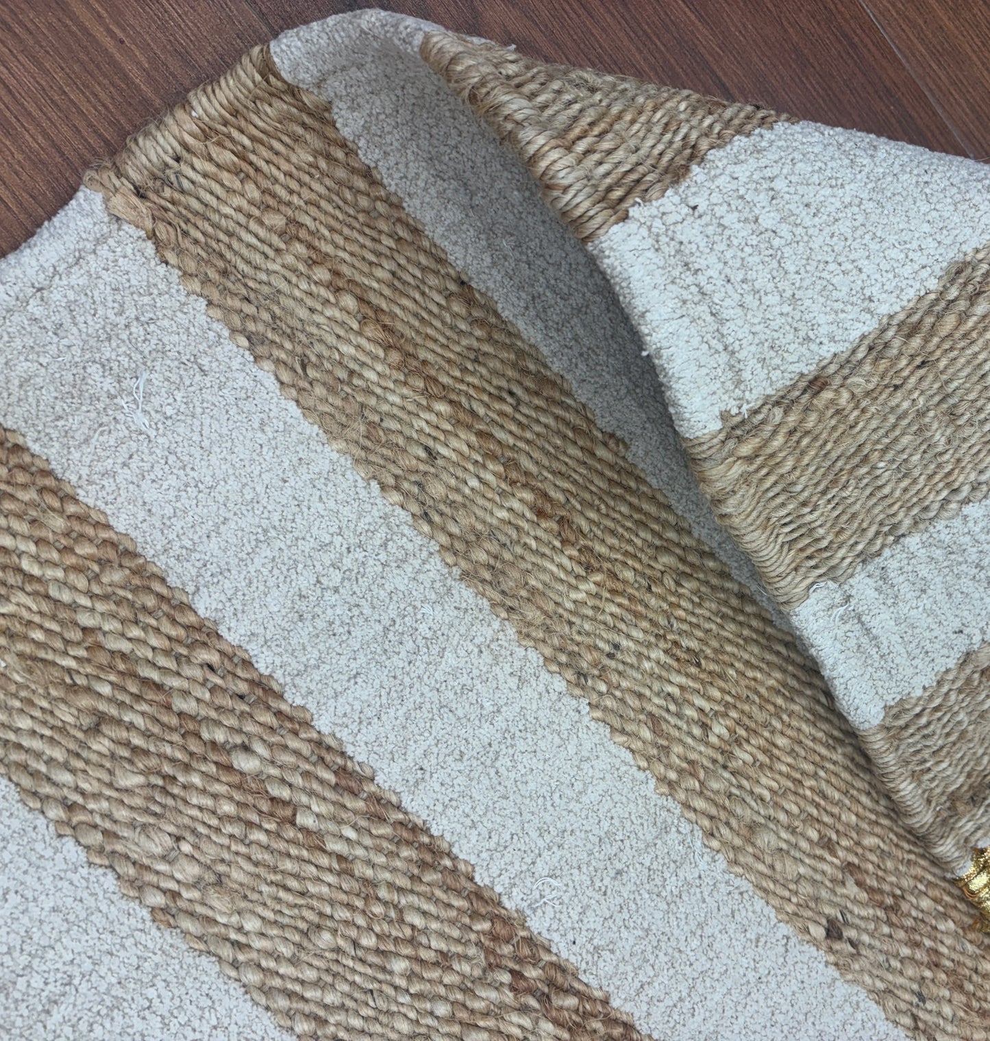 Hand woven Jute Rug- Mangal jute rug 13
