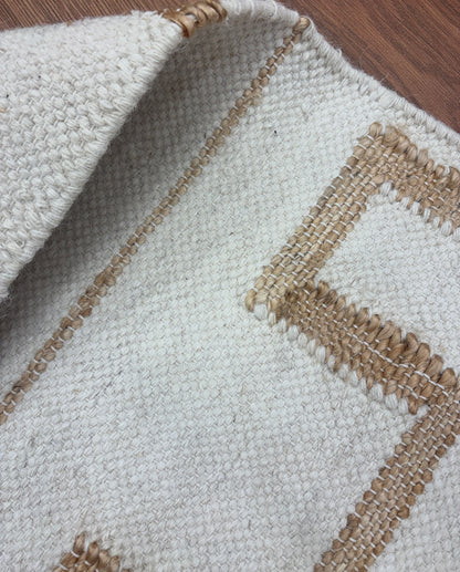 Hand woven Jute Rug- Mangl jute rug  27