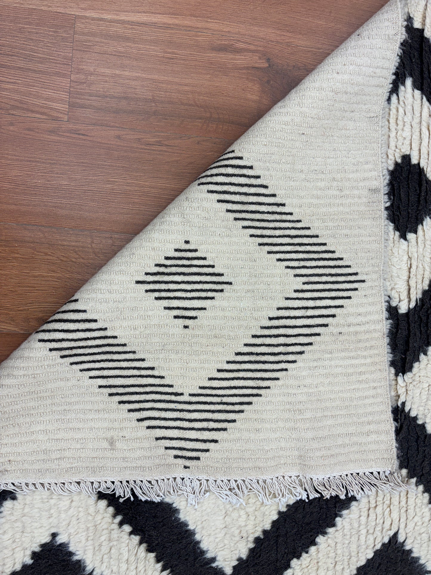 Wool Shaggy carpet/Moroccan (Mangal shaggy 604)