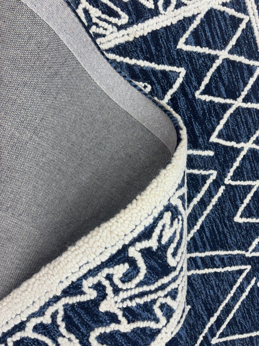 Tufted Woollen Carpet (Mangal tufted 109)