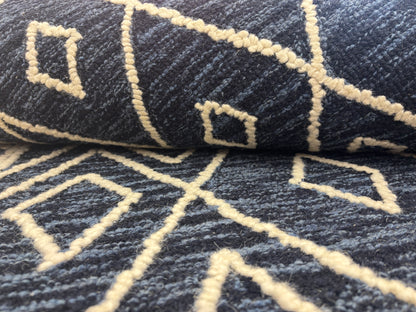 Tufted Woollen Carpet (Mangal tufted 109)