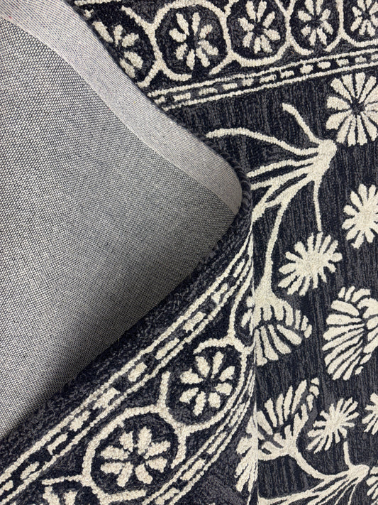 Tufted Woollen Carpet (Mangal tufted 111)