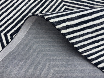Tufted Woollen Carpet (Mangal tufted 115)