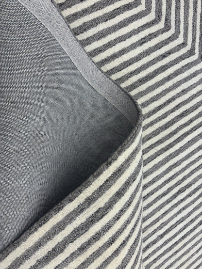 Tufted Woollen Carpet (Mangal tufted 117)
