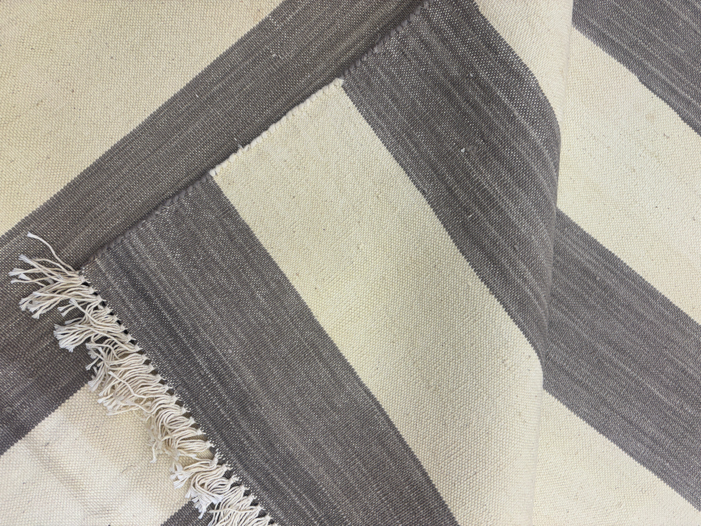 Hand made cotton Punja Dhurrie- CPD 02