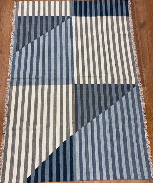 Hand made woollen Punja Dhurrie- WPD 03